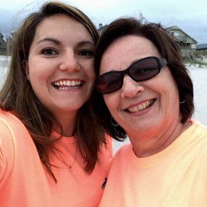 Meet your Posher, Debbie